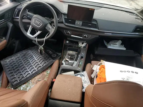 WA1EAAFY0R2070132 2024 AUDI Q5 - Image 8