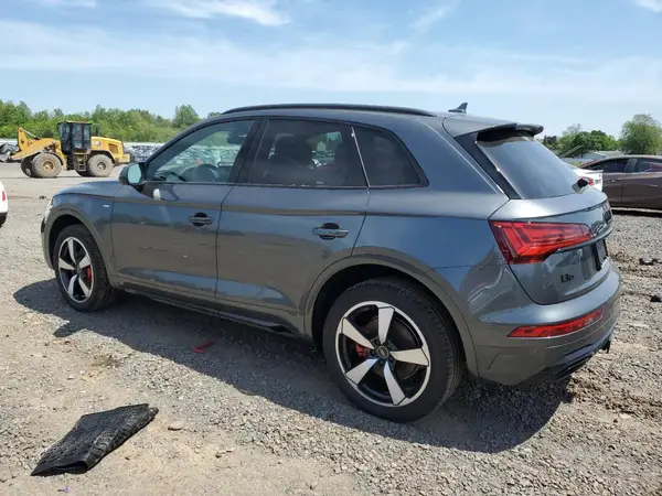 WA1EAAFY0R2070499 2024 AUDI Q5 - Image 2