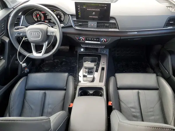 WA1EAAFY0R2079946 2024 AUDI Q5 - Image 8