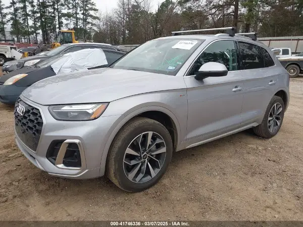 WA1EAAFY0R2083723 2024 AUDI Q5 - Image 2