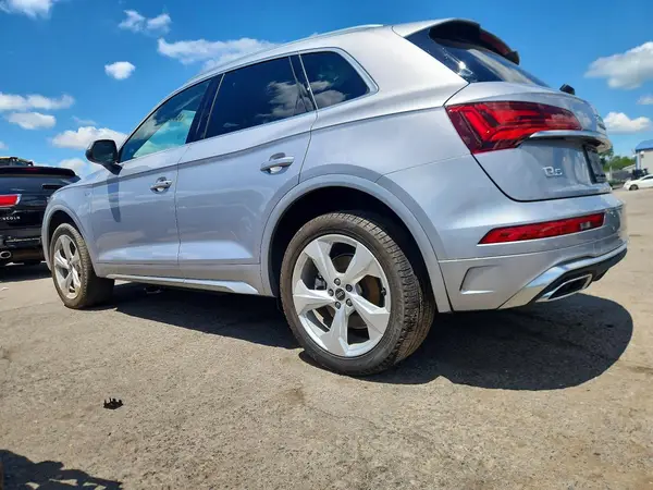 WA1EAAFY0R2145203 2024 AUDI Q5 - Image 2