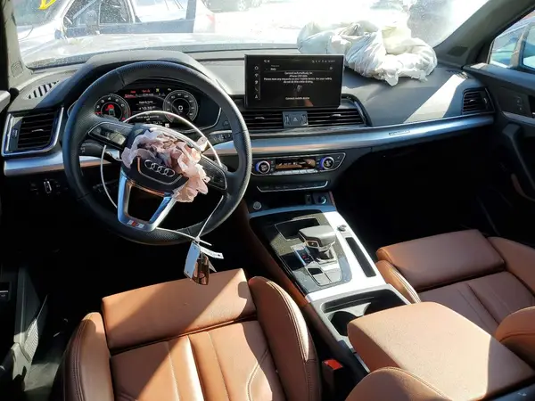 WA1EAAFY0S2048170 2025 AUDI Q5 - Image 8