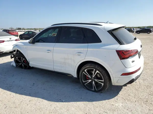 WA1EAAFY0S2049576 2025 AUDI Q5 - Image 2