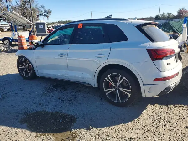 WA1EAAFY0S2056480 2025 AUDI Q5 - Image 2