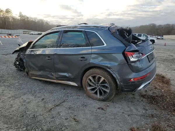WA1EAAFY1N2016395 2022 AUDI Q5 - Image 2