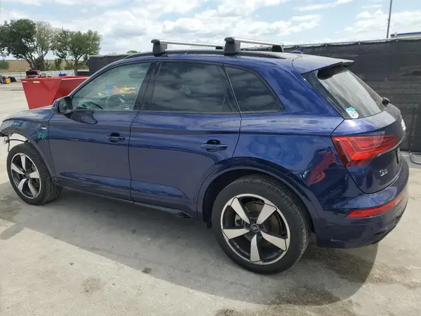 WA1EAAFY1N2044665 2022 AUDI Q5 - Image 2