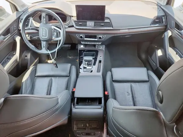 WA1EAAFY1N2045069 2022 AUDI Q5 - Image 8