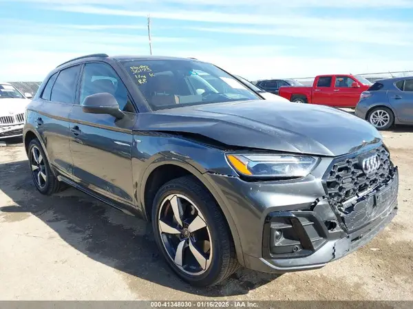 WA1EAAFY1N2051017 2022 AUDI Q5 - Image 1
