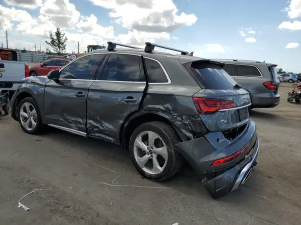 WA1EAAFY1N2065788 2022 AUDI Q5 - Image 2