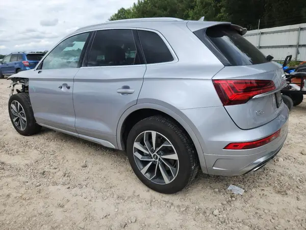 WA1EAAFY1N2071591 2022 AUDI Q5 - Image 2