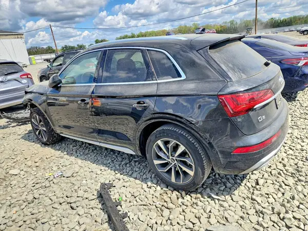 WA1EAAFY1N2074135 2022 AUDI Q5 - Image 2