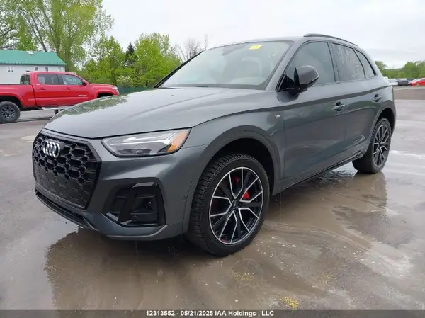 WA1EAAFY1N2080422 2022 AUDI Q5 - Image 2