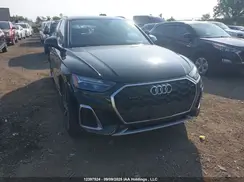 WA1EAAFY1N2110017 2022 AUDI Q5