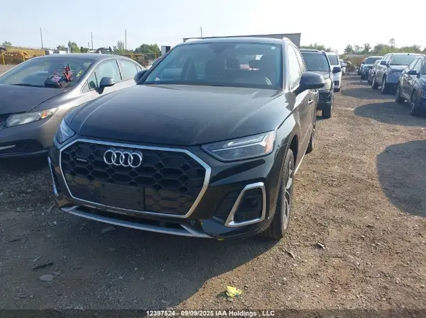 WA1EAAFY1N2110017 2022 AUDI Q5 - Image 2