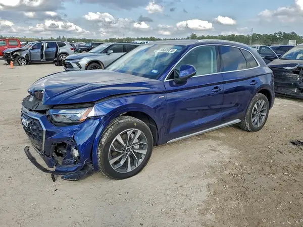 WA1EAAFY1N2118019 2022 AUDI Q5 - Image 1