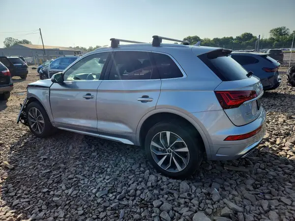 WA1EAAFY1N2124984 2022 AUDI Q5 - Image 2