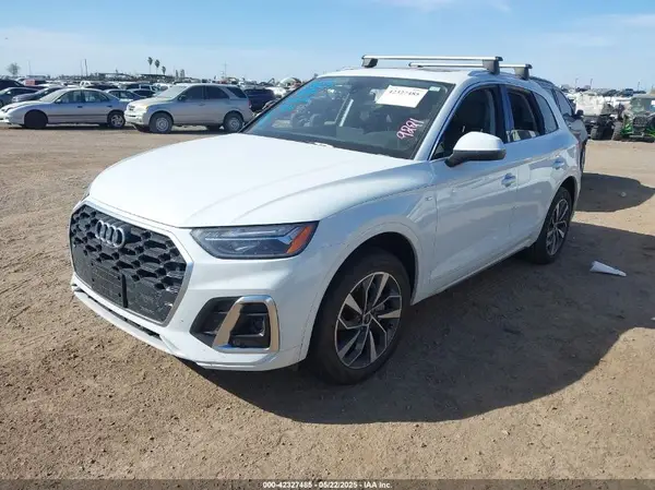 WA1EAAFY1P2127967 2023 AUDI Q5 - Image 2