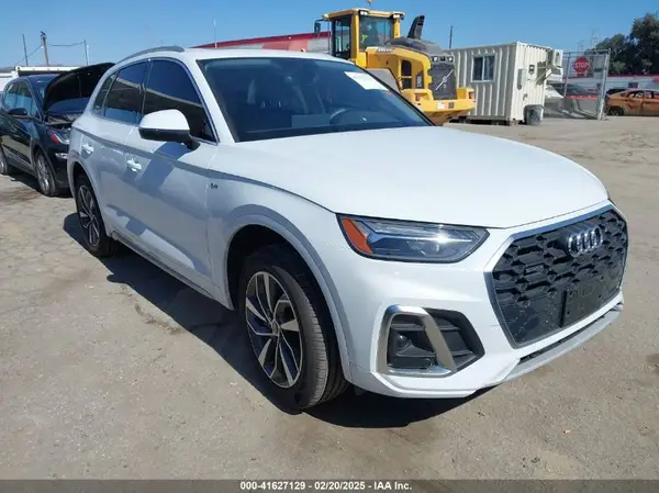 WA1EAAFY1P2197758 2023 AUDI Q5 - Image 1
