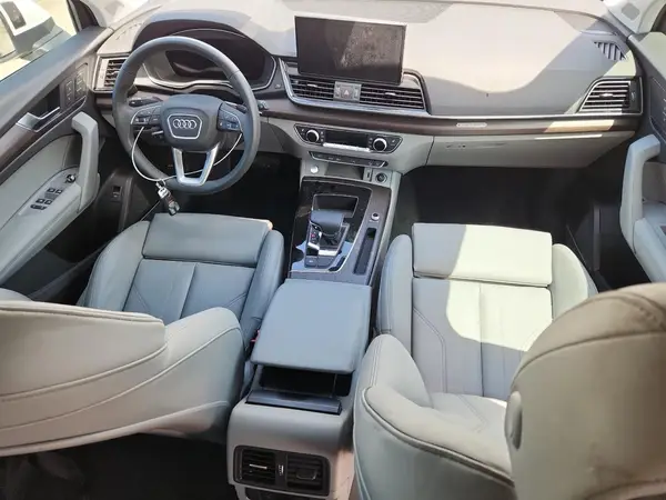 WA1EAAFY1R2037740 2024 AUDI Q5 - Image 8