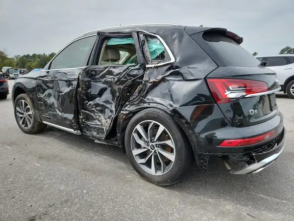 WA1EAAFY1R2040234 2024 AUDI Q5 - Image 2