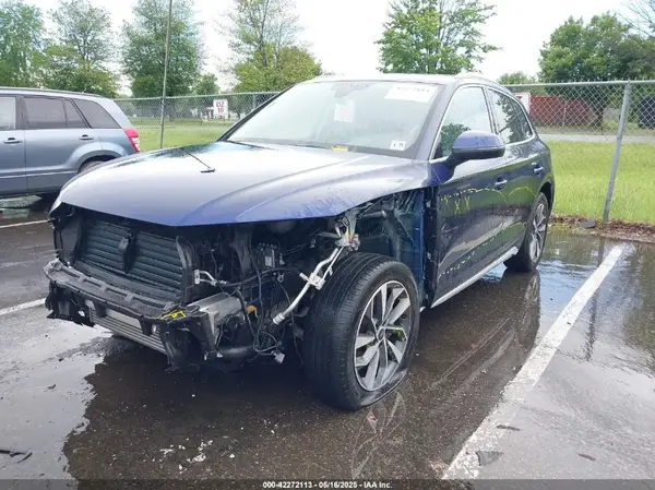 WA1EAAFY1R2053260 2024 AUDI Q5 - Image 2