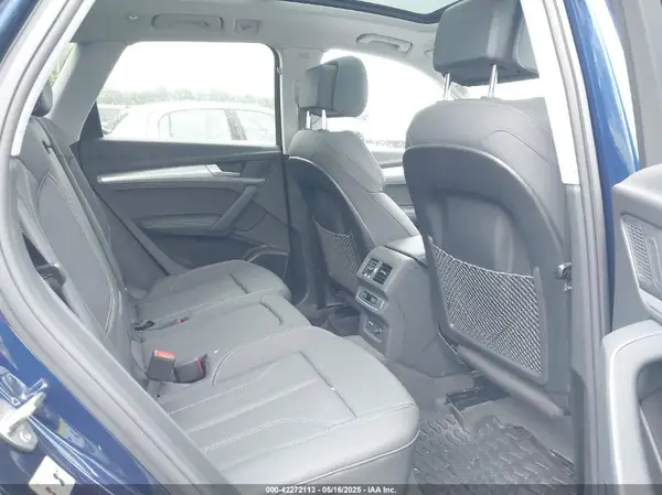 WA1EAAFY1R2053260 2024 AUDI Q5 - Image 8