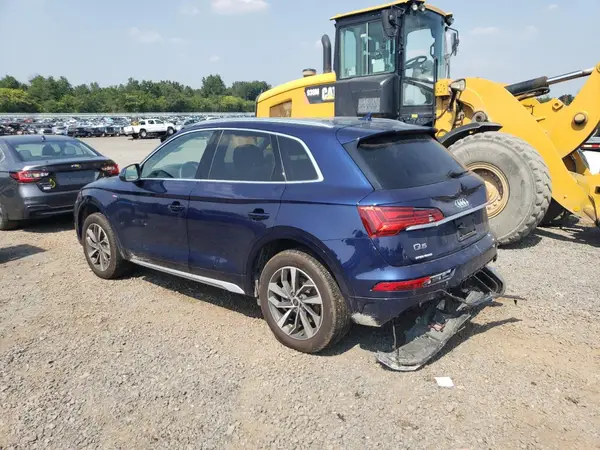 WA1EAAFY1R2090583 2024 AUDI Q5 - Image 2