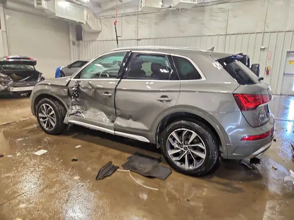WA1EAAFY1S2012052 2025 AUDI Q5 - Image 2