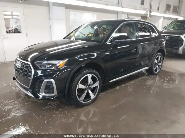 WA1EAAFY1S2013542 2025 AUDI Q5 - Image 2