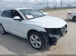 WA1EAAFY1S2016070 2025 AUDI Q5