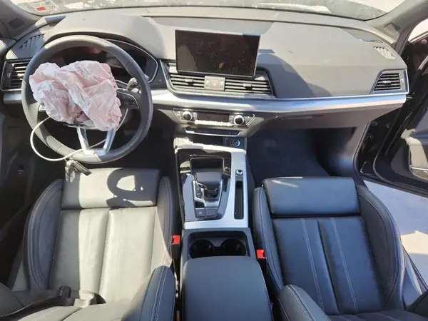 WA1EAAFY1S2050252 2025 AUDI Q5 - Image 8