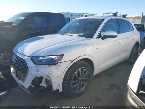 WA1EAAFY2M2057276 2021 AUDI Q5 - Image 2