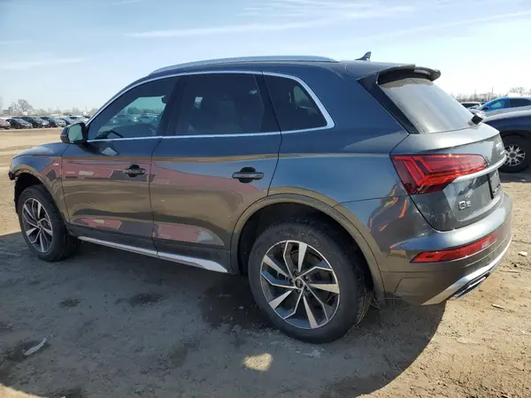 WA1EAAFY2N2028782 2022 AUDI Q5 - Image 2