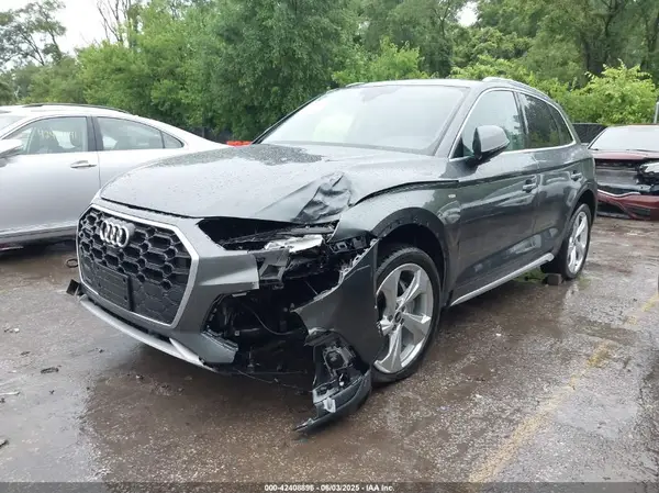 WA1EAAFY2N2058624 2022 AUDI Q5 - Image 2