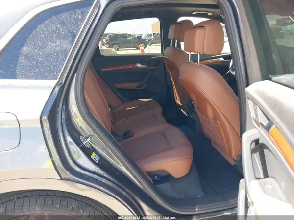 WA1EAAFY2N2072698 2022 AUDI Q5 - Image 8