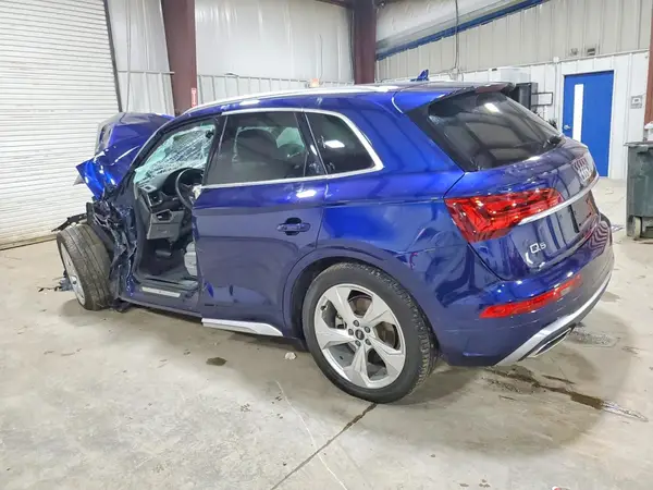 WA1EAAFY2N2105800 2022 AUDI Q5 - Image 2
