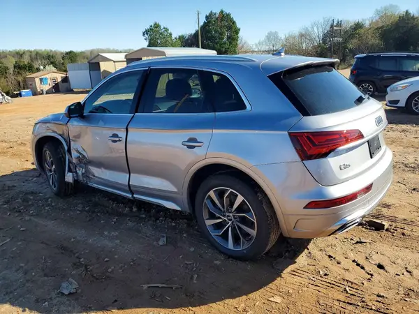 WA1EAAFY2N2114898 2022 AUDI Q5 - Image 2
