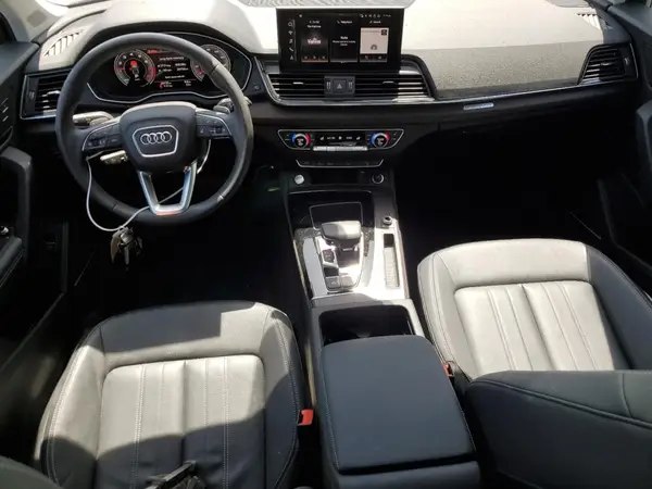 WA1EAAFY2N2121091 2022 AUDI Q5 - Image 8