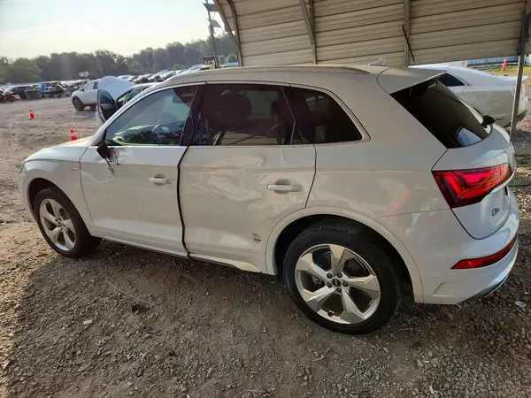 WA1EAAFY2N2127523 2022 AUDI Q5 - Image 2