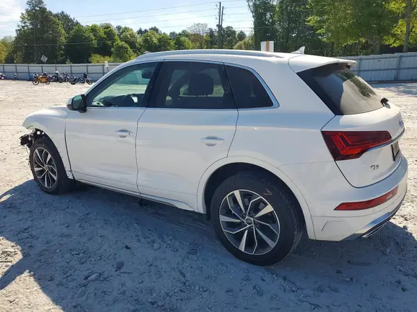 WA1EAAFY2P2102026 2023 AUDI Q5 - Image 2