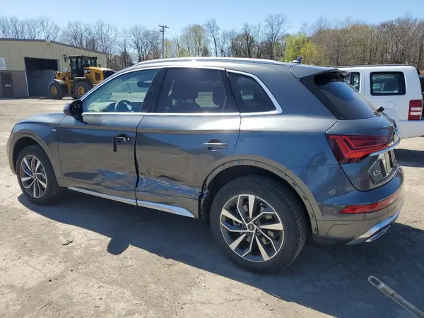 WA1EAAFY2P2131588 2023 AUDI Q5 - Image 2