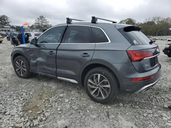 WA1EAAFY2P2140467 2023 AUDI Q5 - Image 2