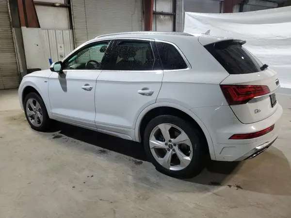 WA1EAAFY2P2146351 2023 AUDI Q5 - Image 2