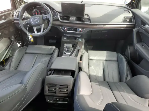 WA1EAAFY2R2015990 2024 AUDI Q5 - Image 8