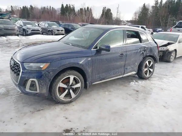 WA1EAAFY2R2058225 2024 AUDI Q5 - Image 2