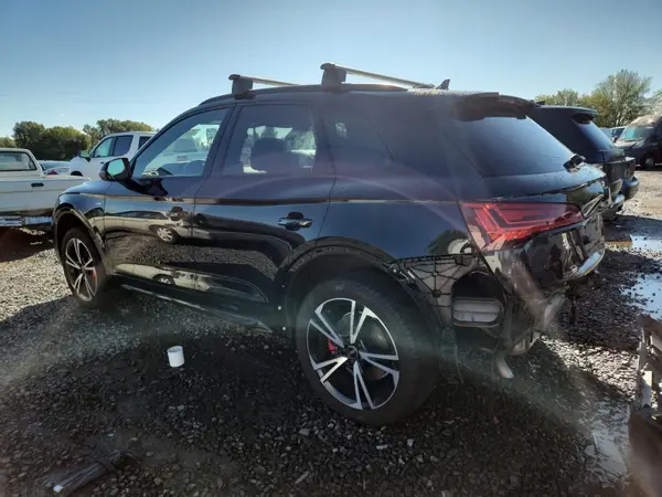 WA1EAAFY2S2032990 2025 AUDI Q5 - Image 2