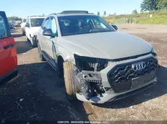 WA1EAAFY3M2028112 2021 AUDI Q5