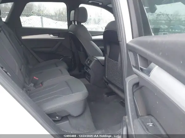 WA1EAAFY3M2067573 2021 AUDI Q5 - Image 8