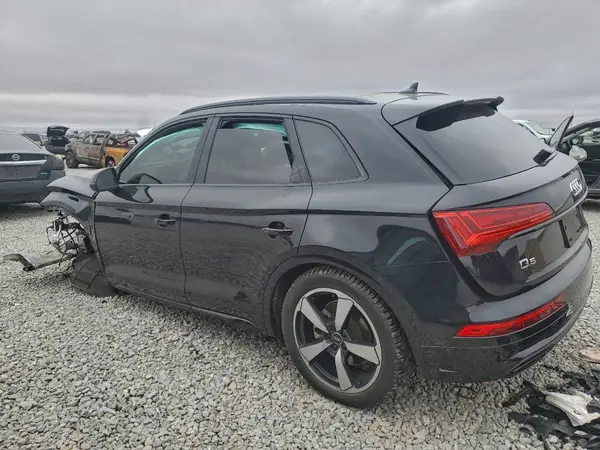 WA1EAAFY3N2010517 2022 AUDI Q5 - Image 2