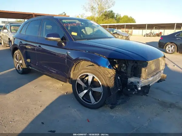WA1EAAFY3N2015846 2022 AUDI Q5 - Image 1